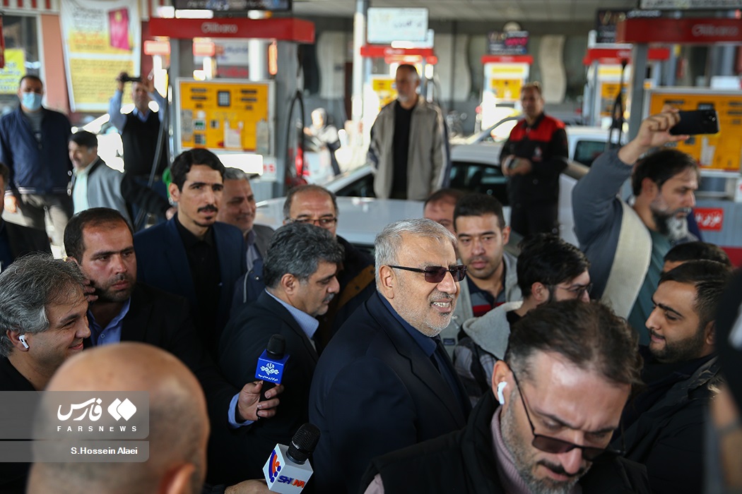 بازدید وزیر نفت از جایگاه سوخت «بهار شیراز»