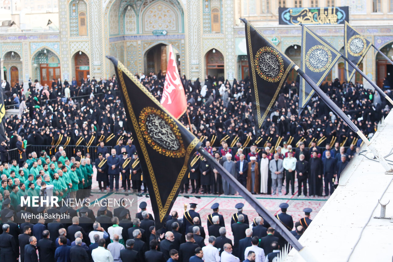 اهتزاز پرچم عزای شهادت حضرت معصومه(س)