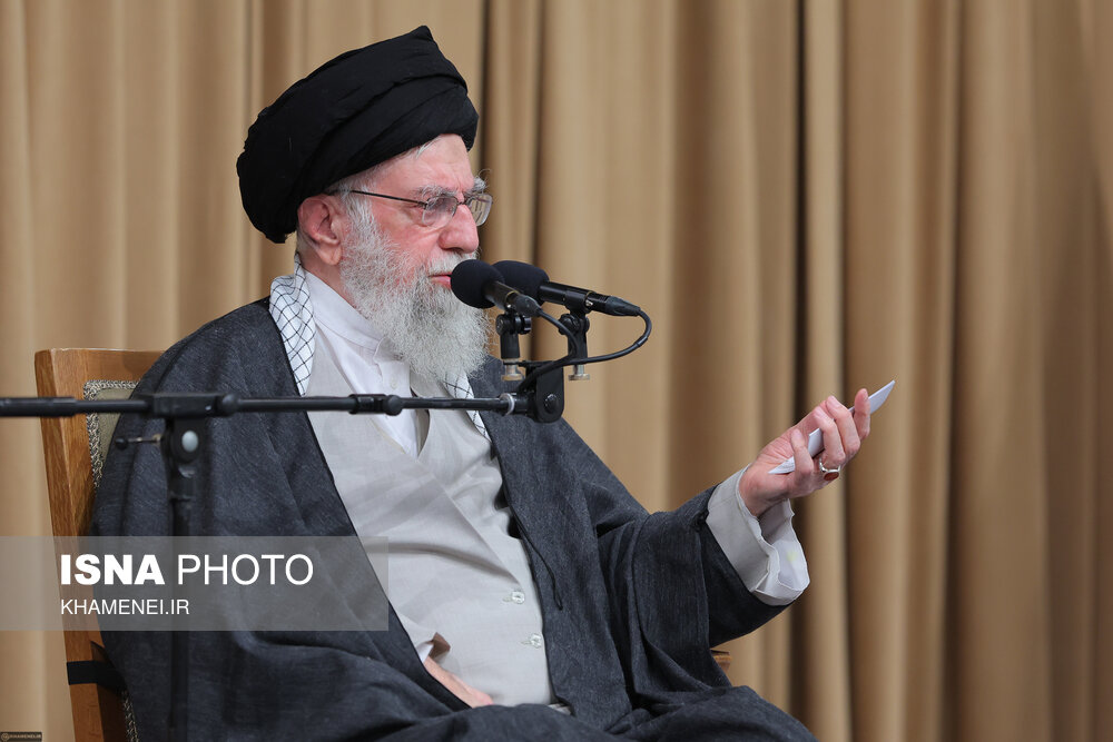 دیدار رئیس‌جمهور و اعضای هیئت دولت با رهبر انقلاب