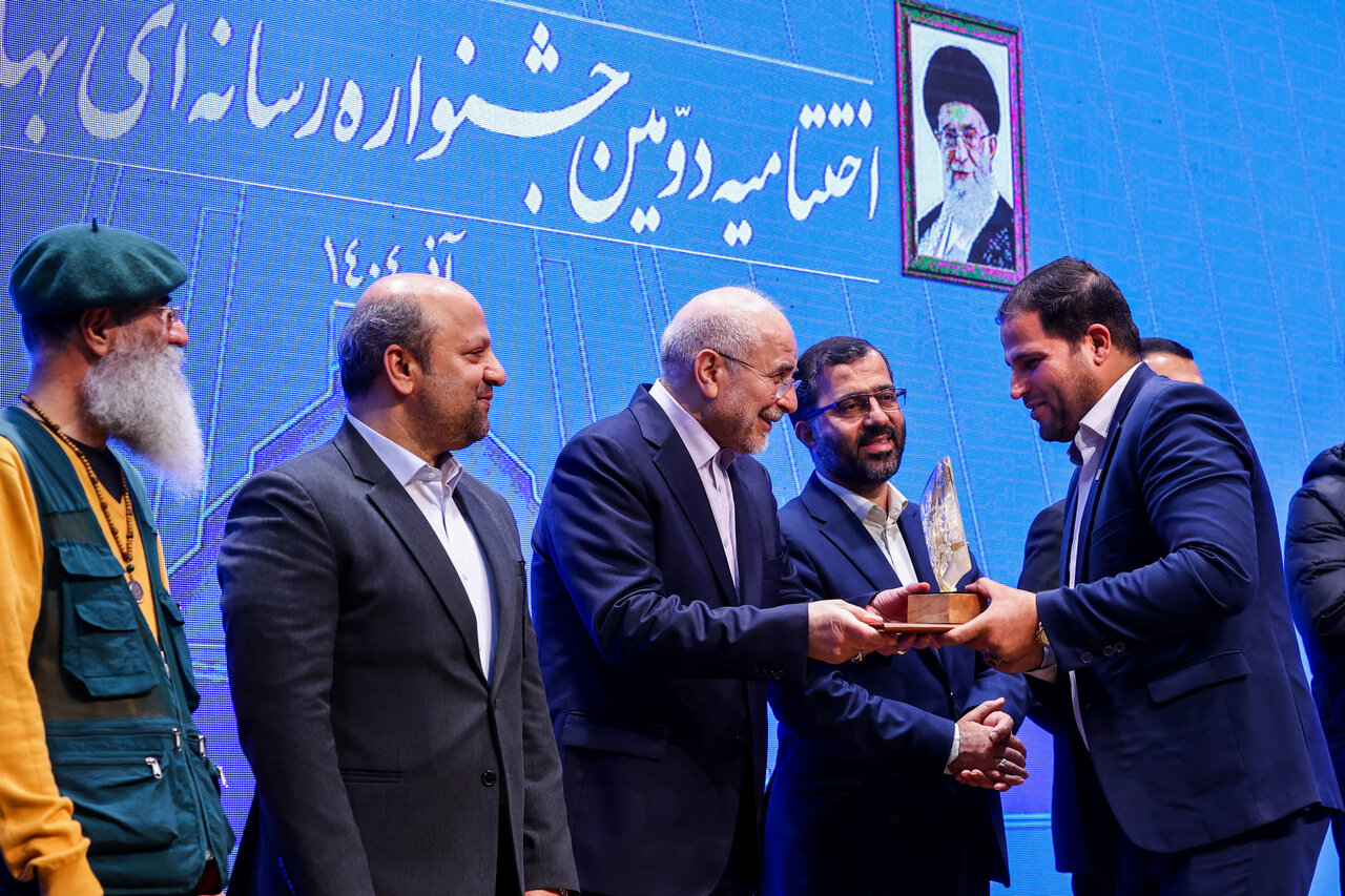 اختتامیه دومین جشنواره رسانه‌ای بهارستان با حضور قالیباف