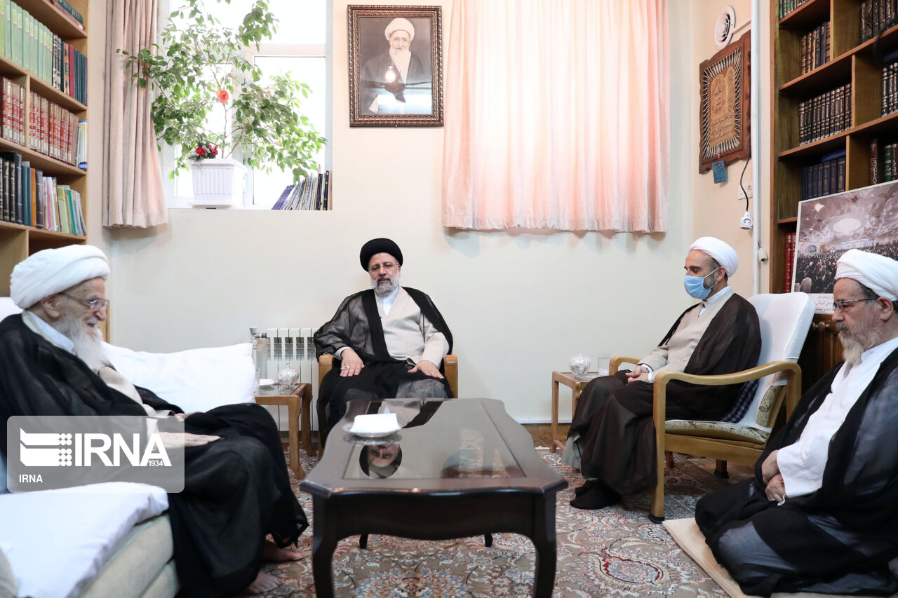 دیدار رییس جمهوری منتخب با مراجع تقلید