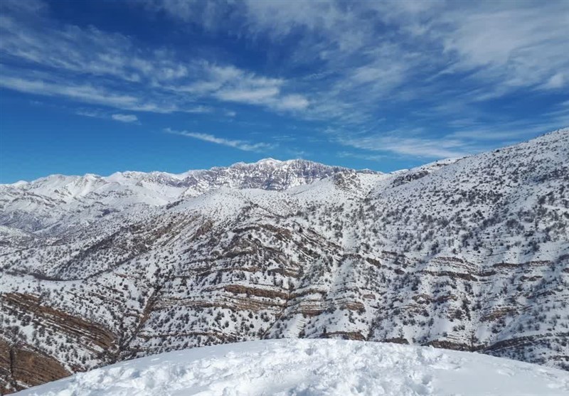 بارش برف  ۷ متری در رشته کوه دنا 