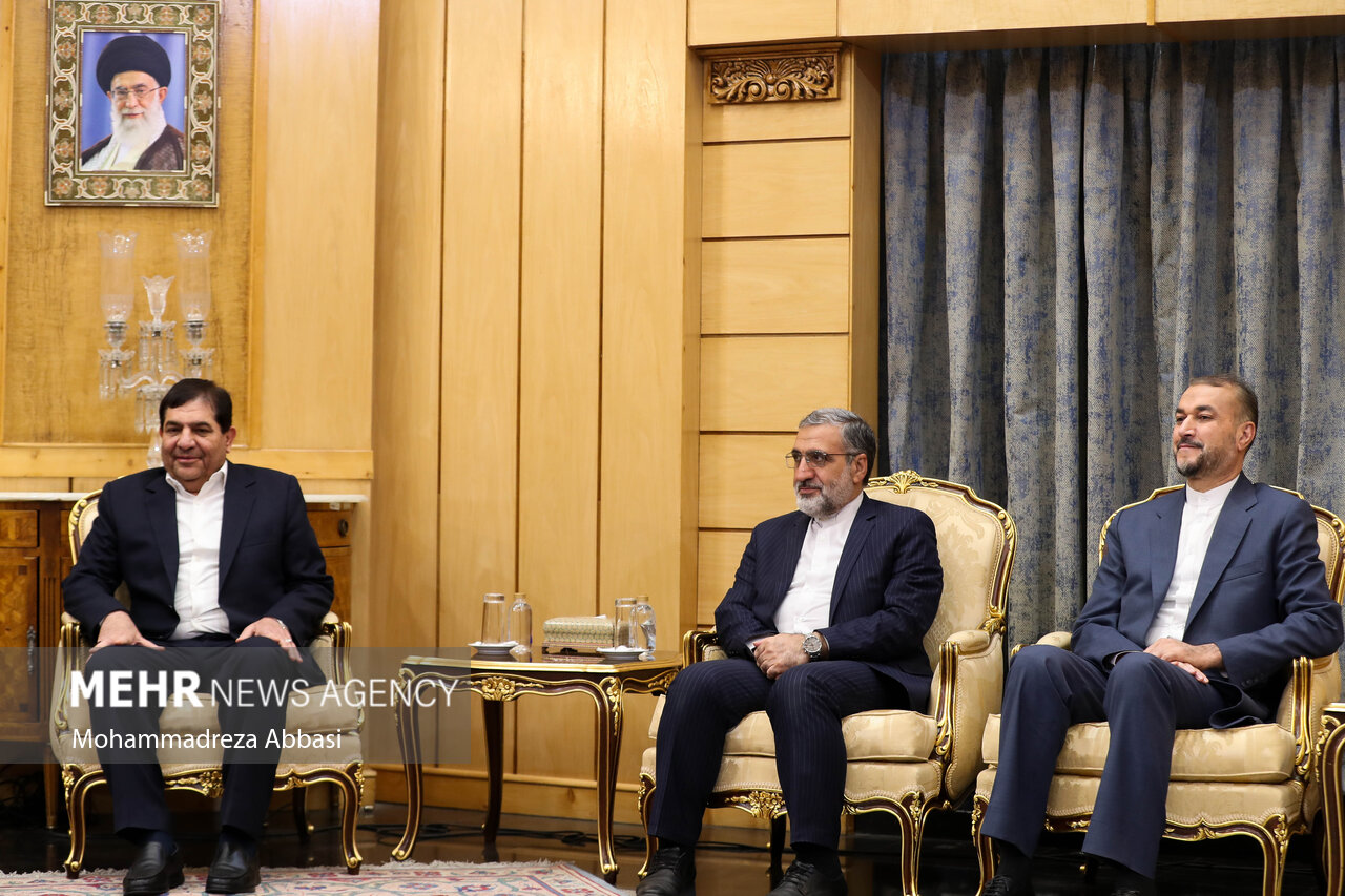 مراسم استقبال رسمی از رئیس جمهور در بازگشت از سفر آفریقا