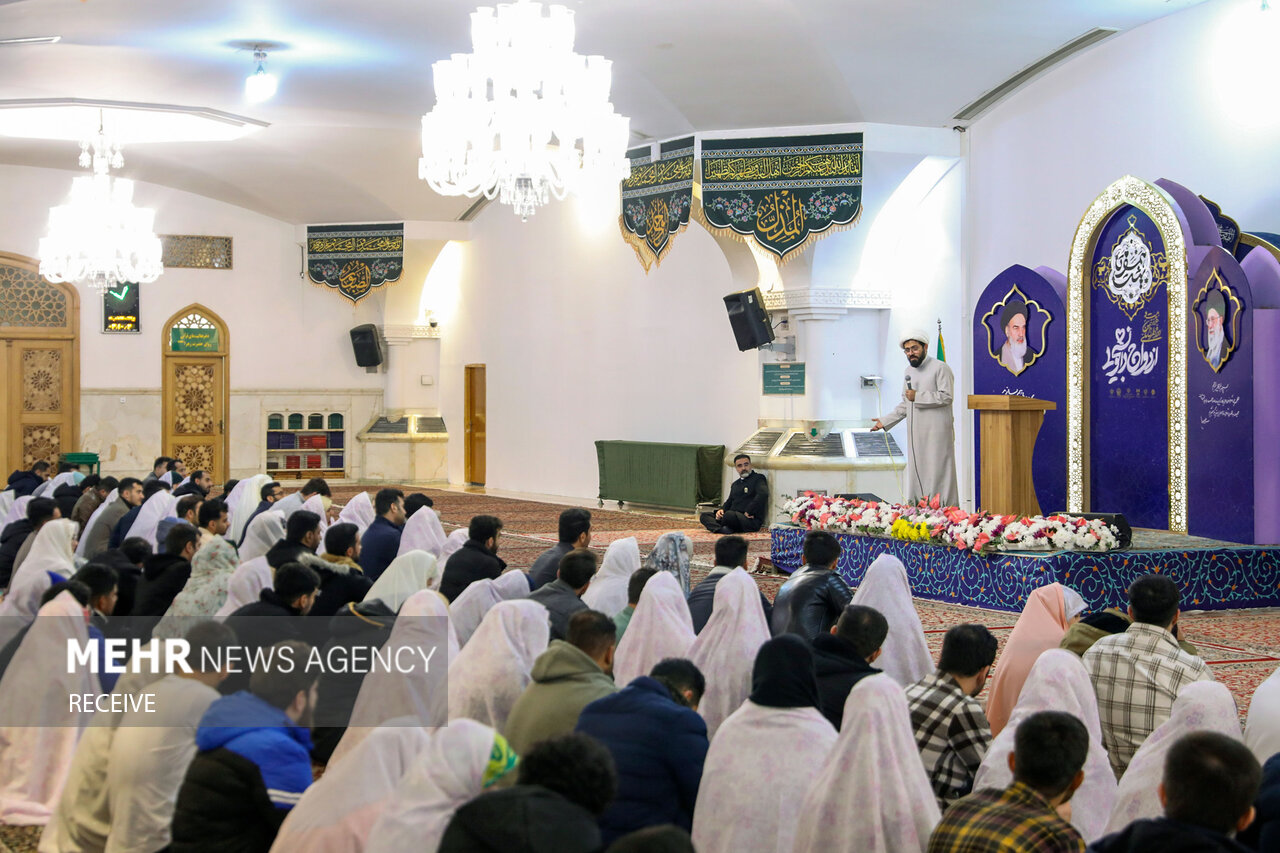 مراسم ازدواج دانشجویی در حرم مطهر امام رضا (ع)