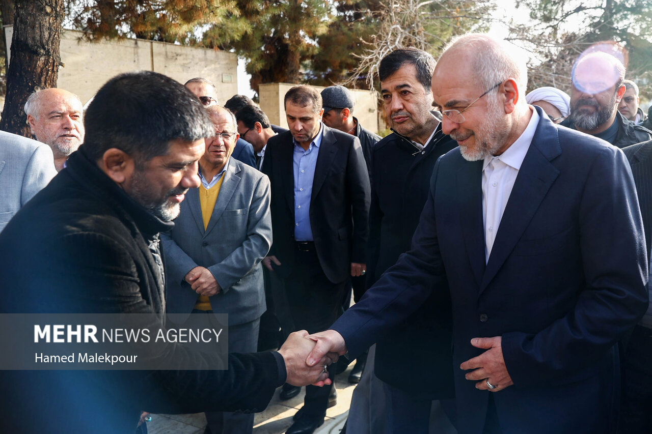 سفر رئیس مجلس به مشهد مقدس