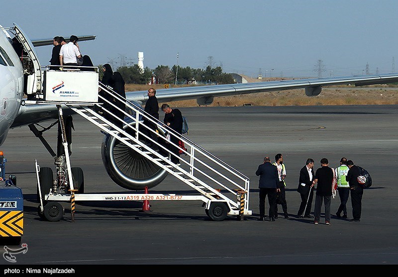  اعزام زائران اربعین حسینی از فرودگاه مشهدمقدس