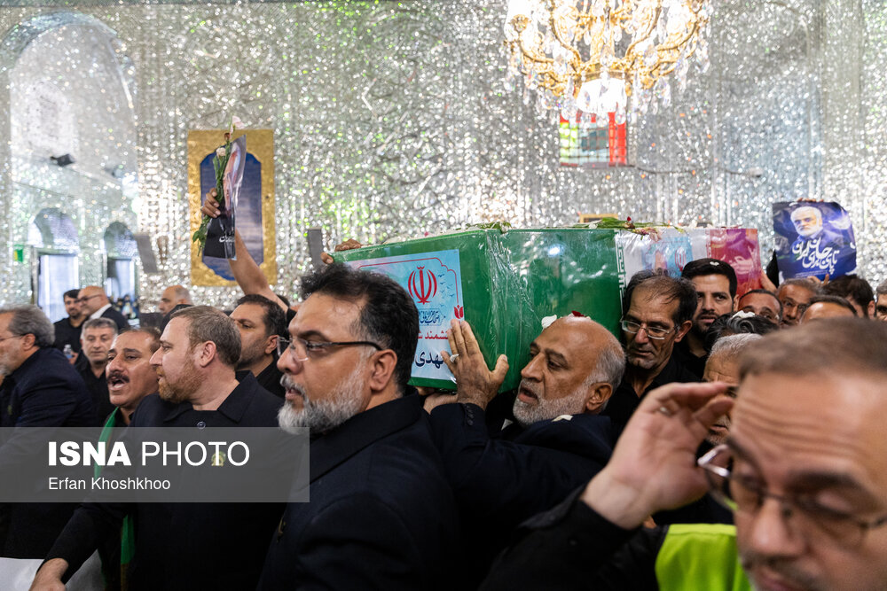 تدفین شهید طهرانچی و همسرش در حرم حضرت عبدالعظیم(ع)