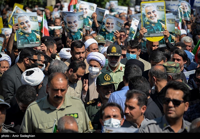 تجمع مردم شیراز در محکومیت اغتشاشات اخیر