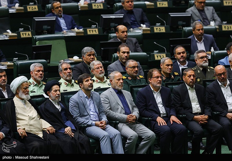 مراسم بزرگداشت شهدای خدمت در مجلس