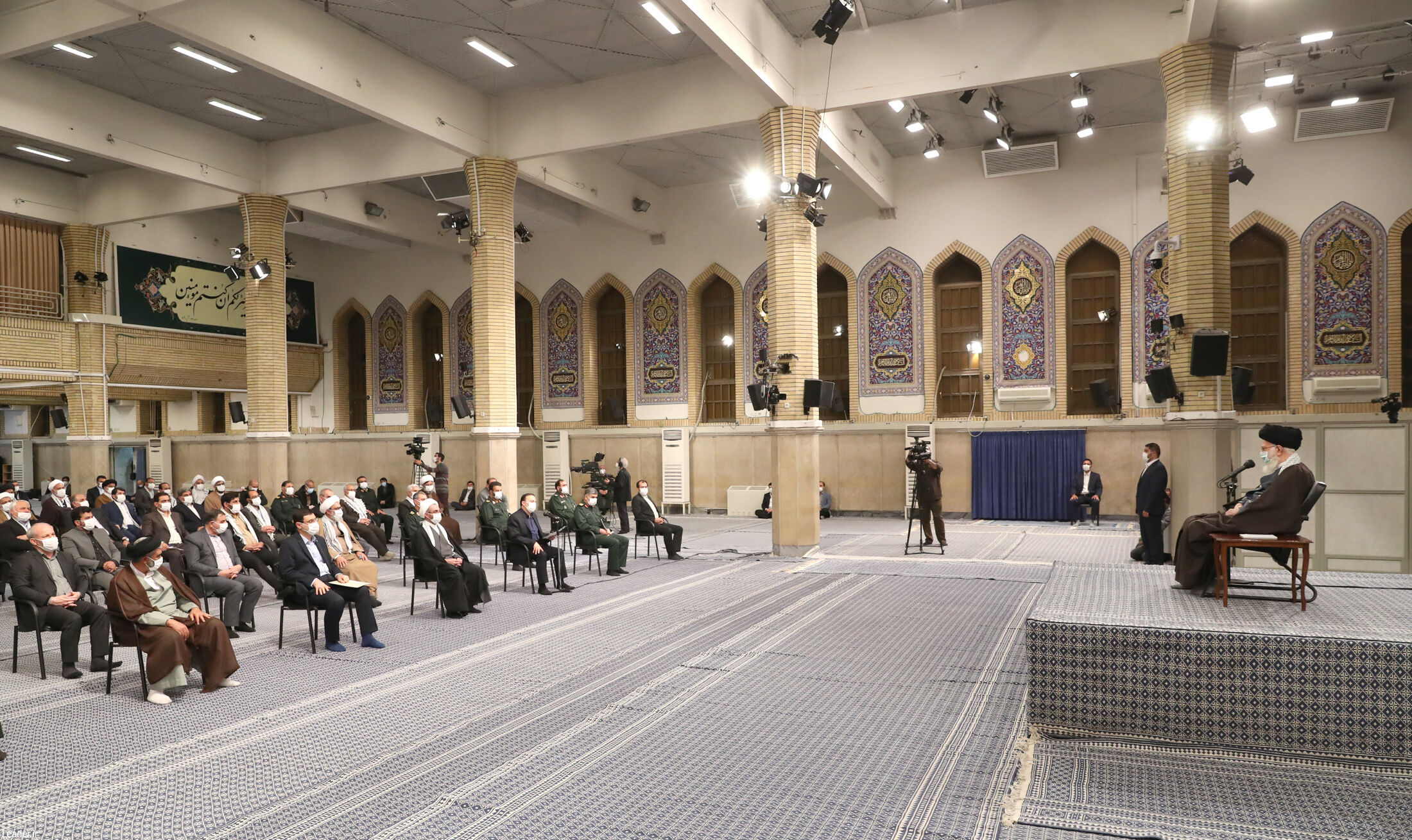 دیدار دست‌اندرکاران کنگره‌ شهدای ایلام با رهبر انقلاب