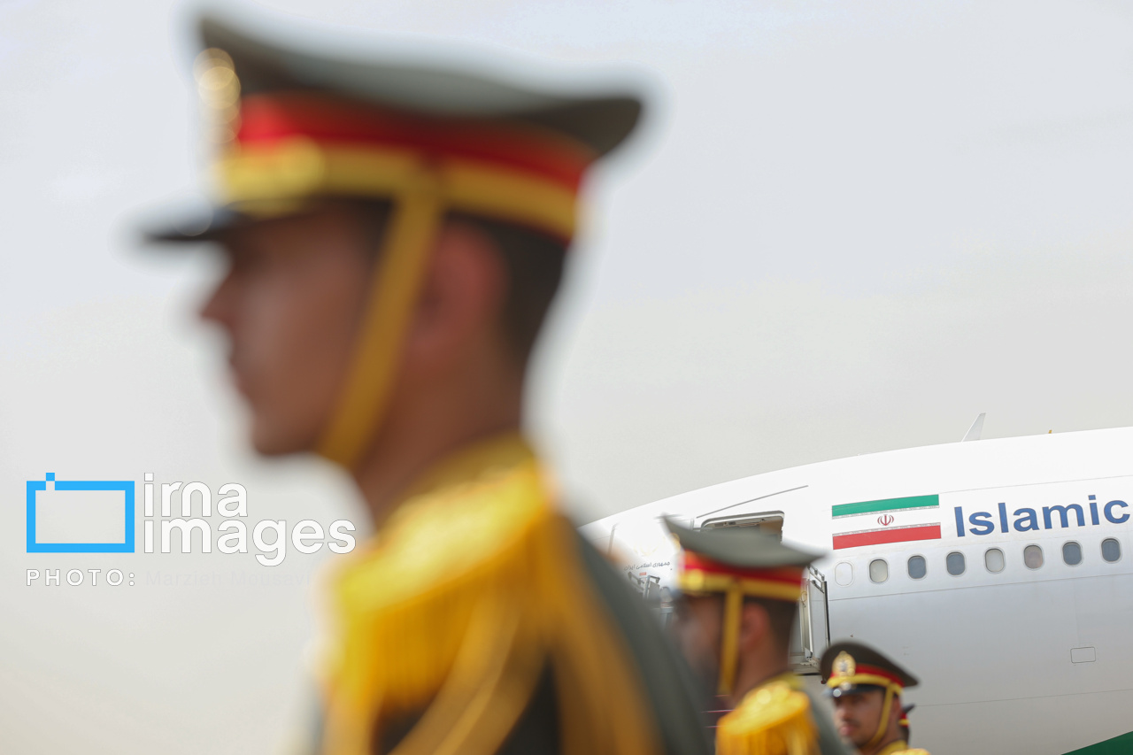 بدرقه رئیس‌جمهور به آذربایجان