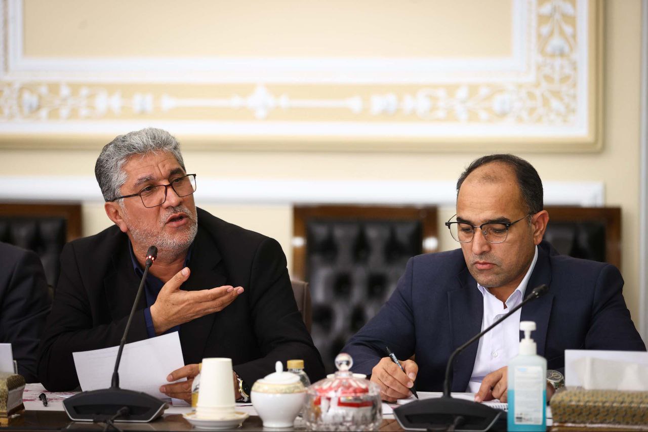  نشست پیگیری رفع موانع توسعه استان گلستان  با حضور قالیباف