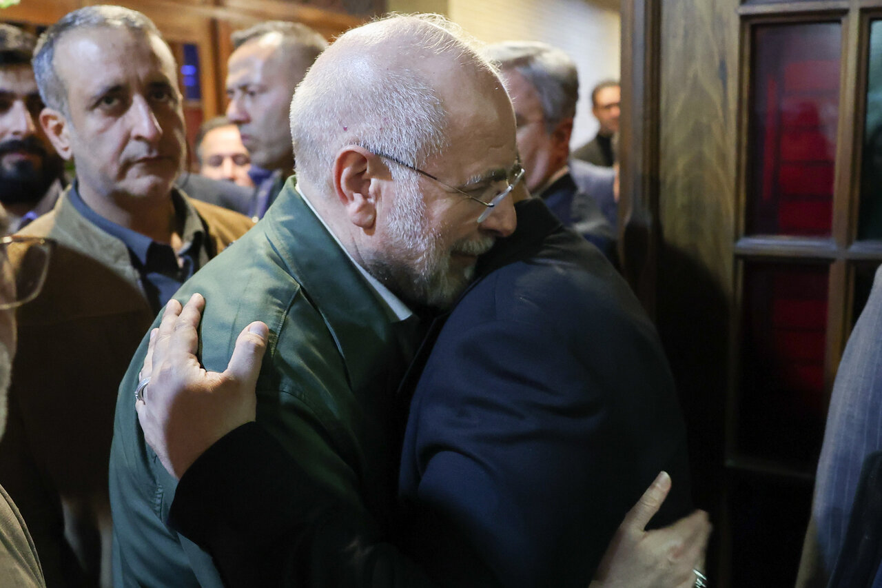 مراسم ختم پدر نماینده مسجد سلیمان با حضور قالیباف