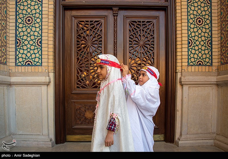 جشن روزه اولی ها در حرم مطهر حضرت شاهچراغ (ع)