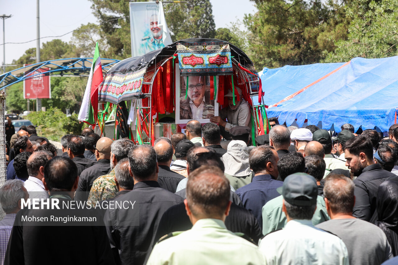 تشییع و تدفین پیکر شهدای حملات رژیم صهیونیستی در تهران