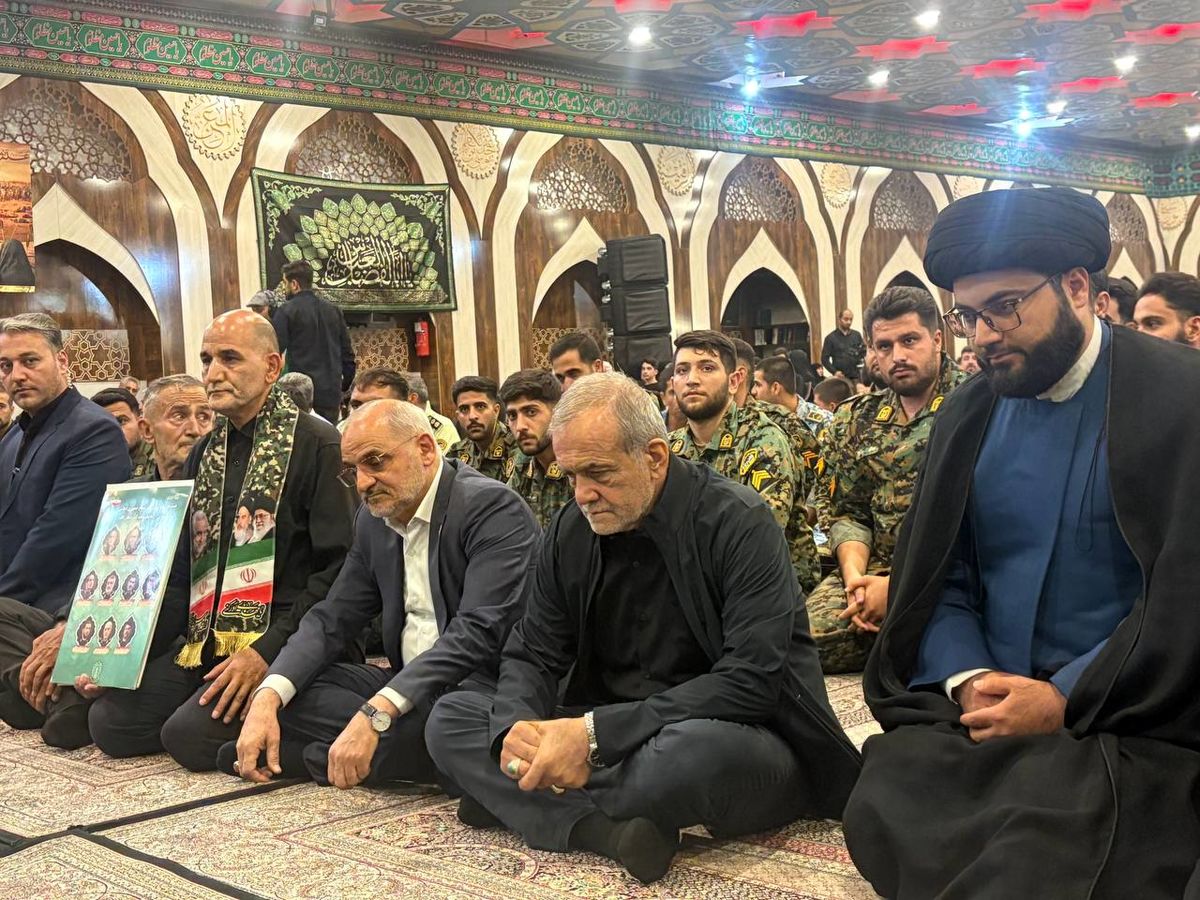 حضور رئیسجمهور در آیین گرامیداشت شهدای اقتدار و امنیت پلیس در جنگ تحمیلی رژیم صهیونیستی +عکس