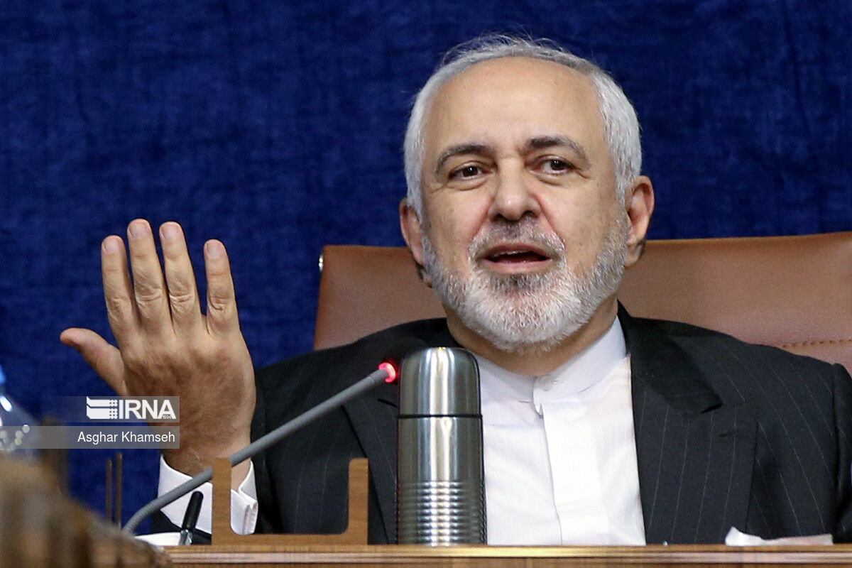 ظریف: حمایت شیعیان از مردم غزه، هرگونه ادعای فرقهگرایی را رد کرد