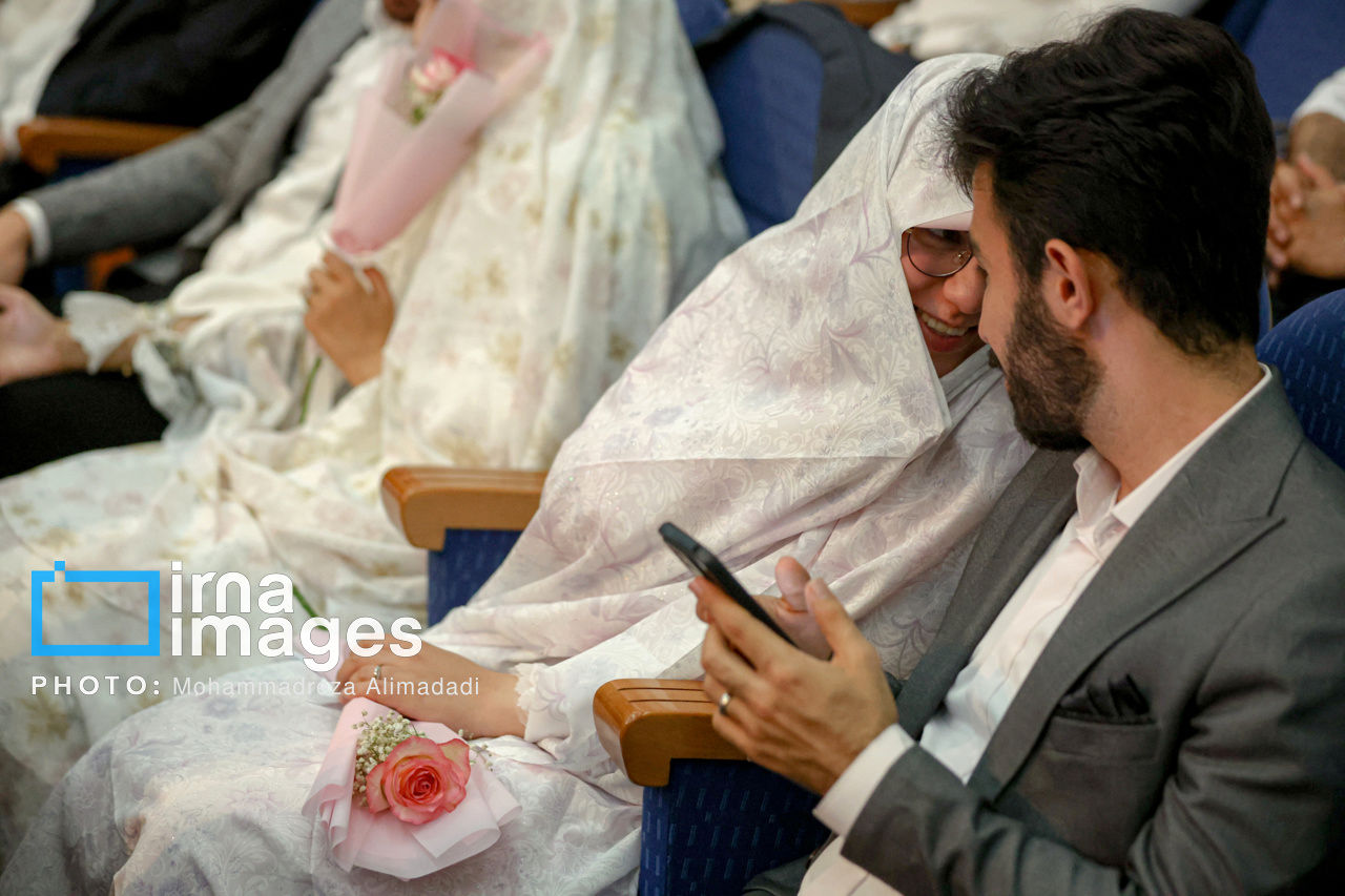 تصایر: جشن ازدواج دانشجویی