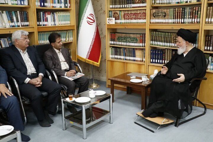 گلایه علمالهدی درباره بیعدالتی در توزیع برق