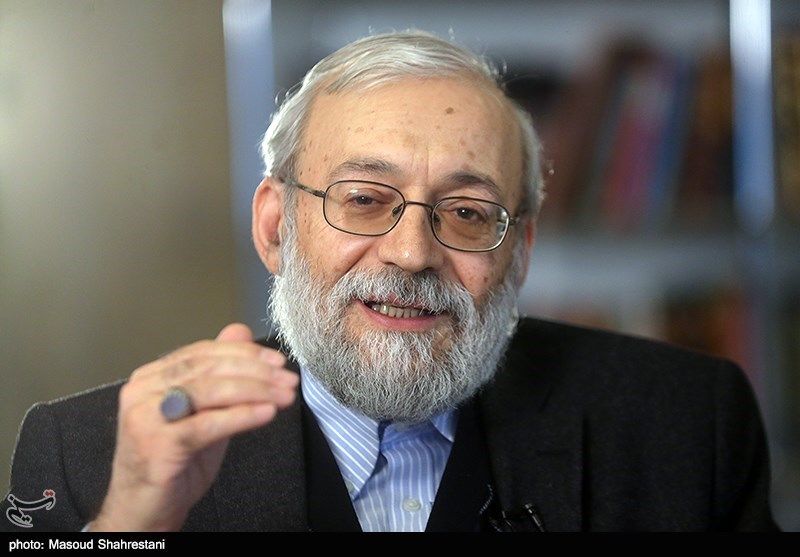 لاریجانی: آمریکا ایران را گاو شیری میخواهد