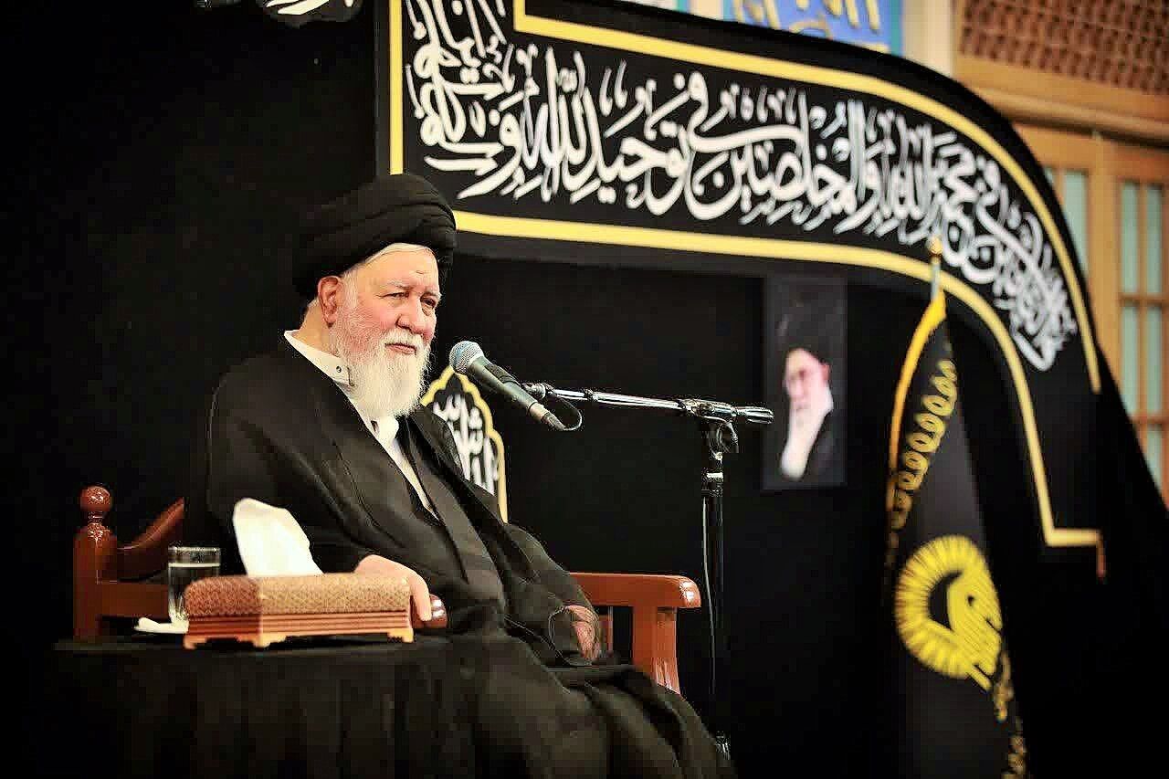 علم الهدی: امام رضا(ع) نقش بنیادین در تحقق امامت داشت