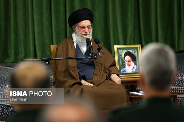 تصاویر: دیدار دست‌اندرکاران کنگره بزرگداشت شهدای استان البرز با رهبر انقلاب