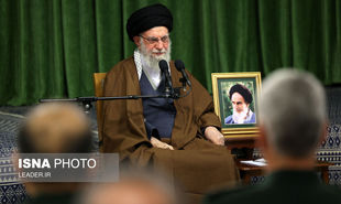 تصاویر: دیدار دست‌اندرکاران کنگره بزرگداشت شهدای استان البرز با رهبر انقلاب