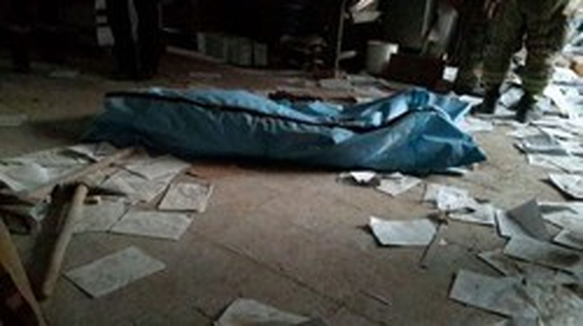 کشف پیکر زنی در میان آوار ساختمان خیابان کمیل +عکس