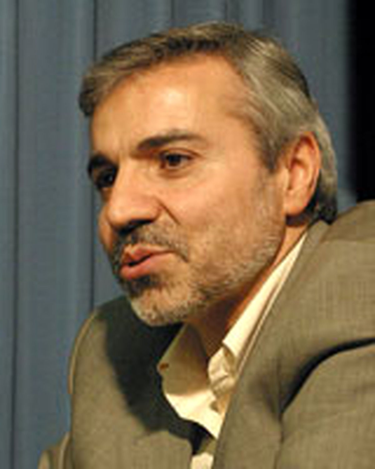 نوبخت دبیرکل ماند