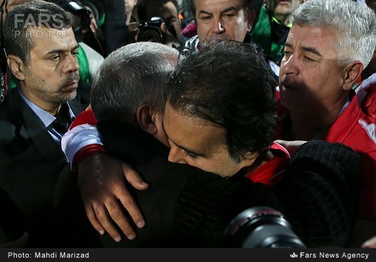 عکس/مهدوی‌کیا در آغوش پروین