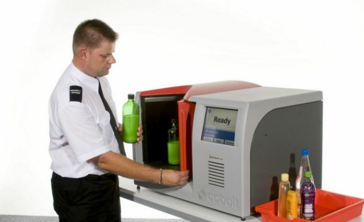 اسکنری که مایعات را بو می‌کشد/تصاویر