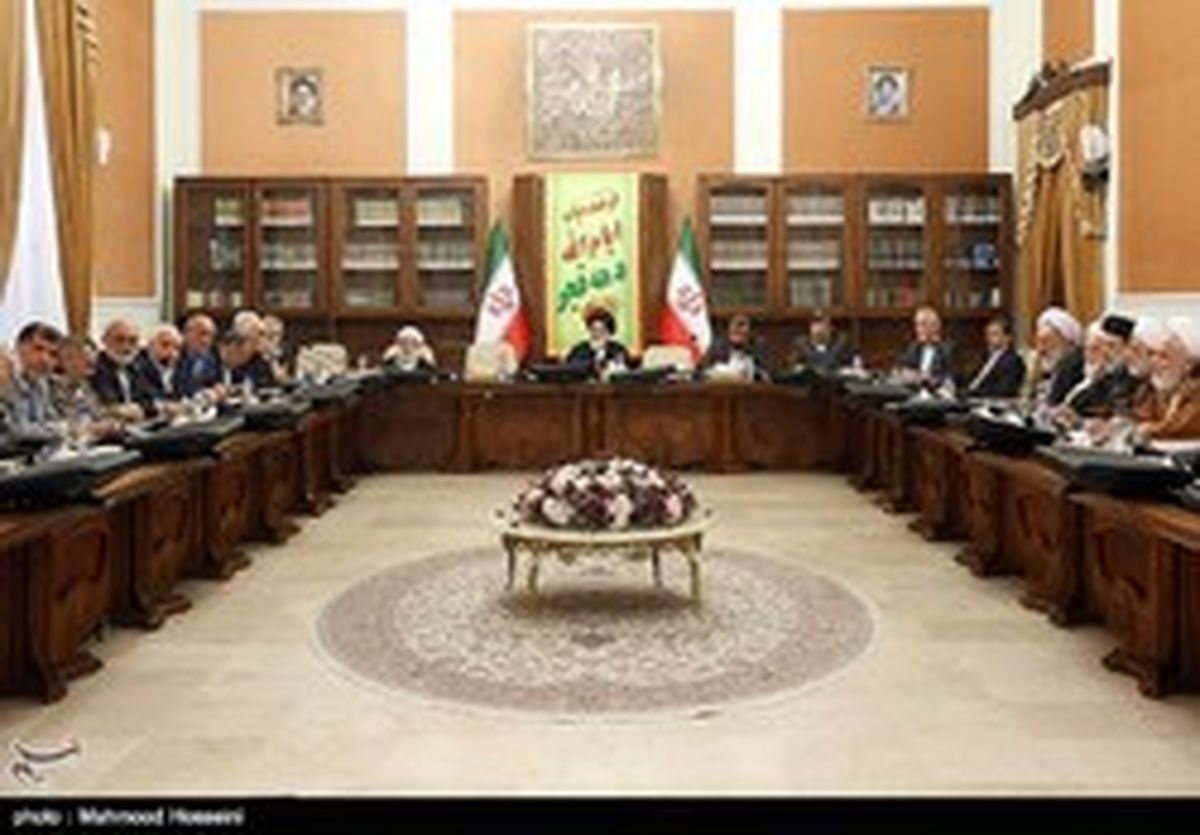 تدوین سیاست‌های کلی نظام برای «مبارزه با فساد»