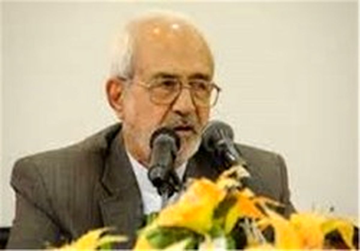 واکنش استاد بهرام پور به اثر هنری «قرآن کشتی مطلا»