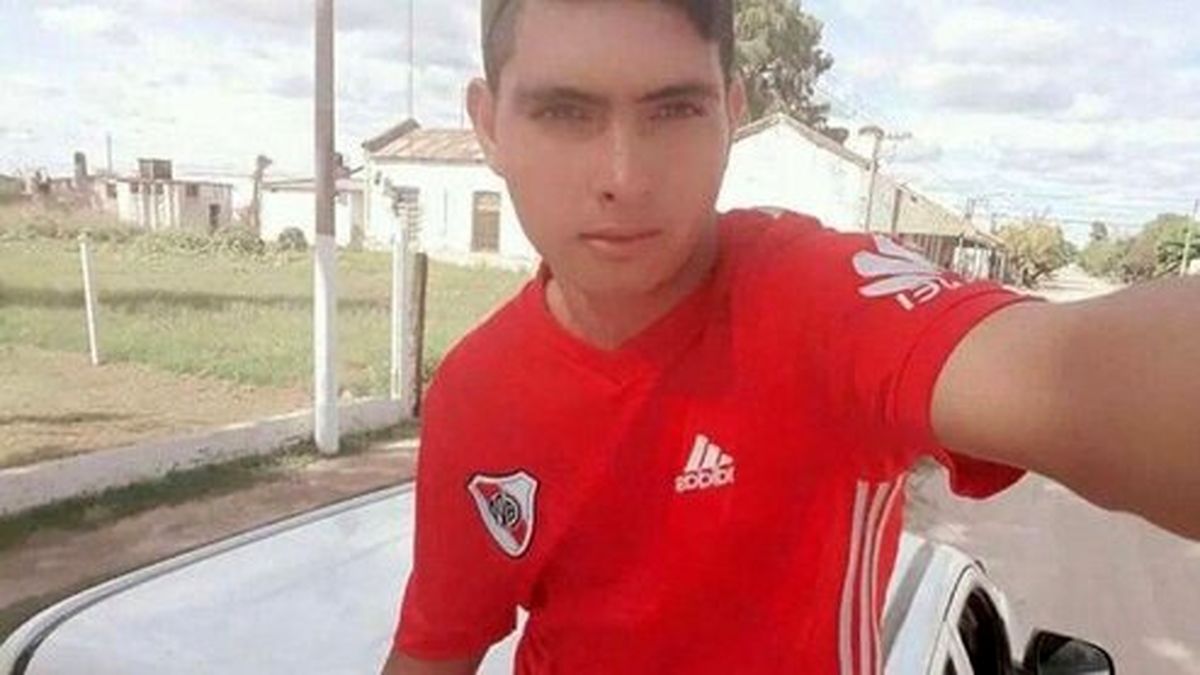 مرگ یک دروازه‌بان بعد از مهار پنالتی با سینه! +عکس