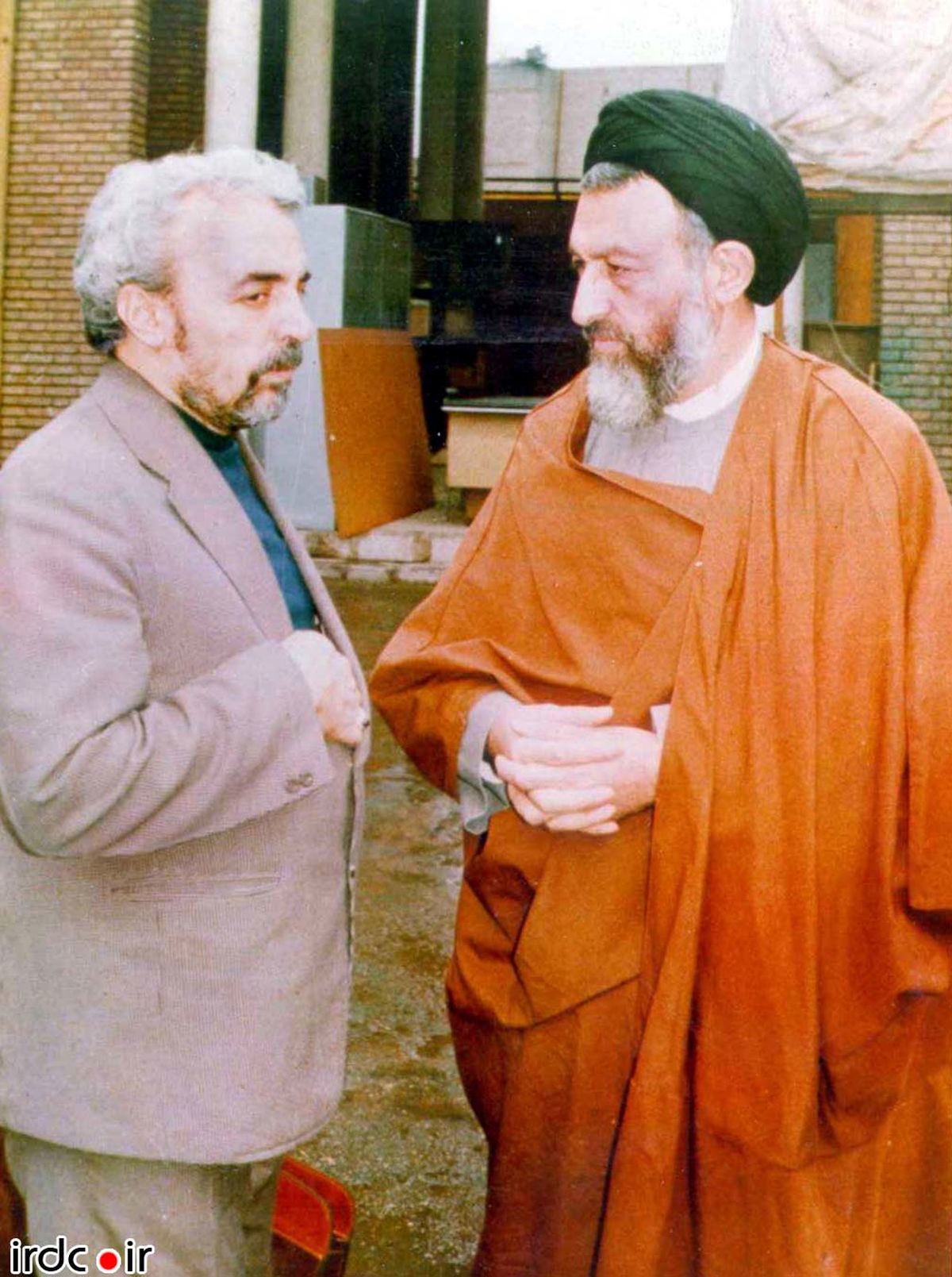 عکس/ شهید بهشتی و مرحوم عسگراولادی