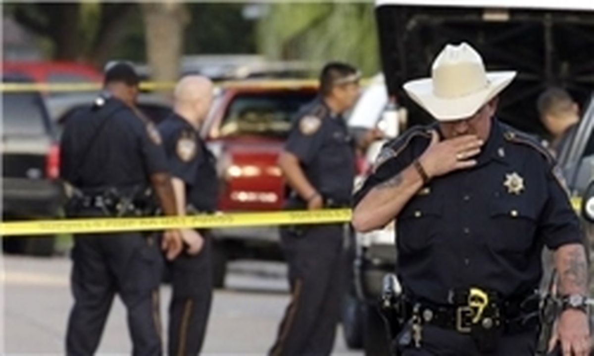 ۱۹ کشته و زخمی درپی تیراندازی در مدرسه‌ای در آمریکا