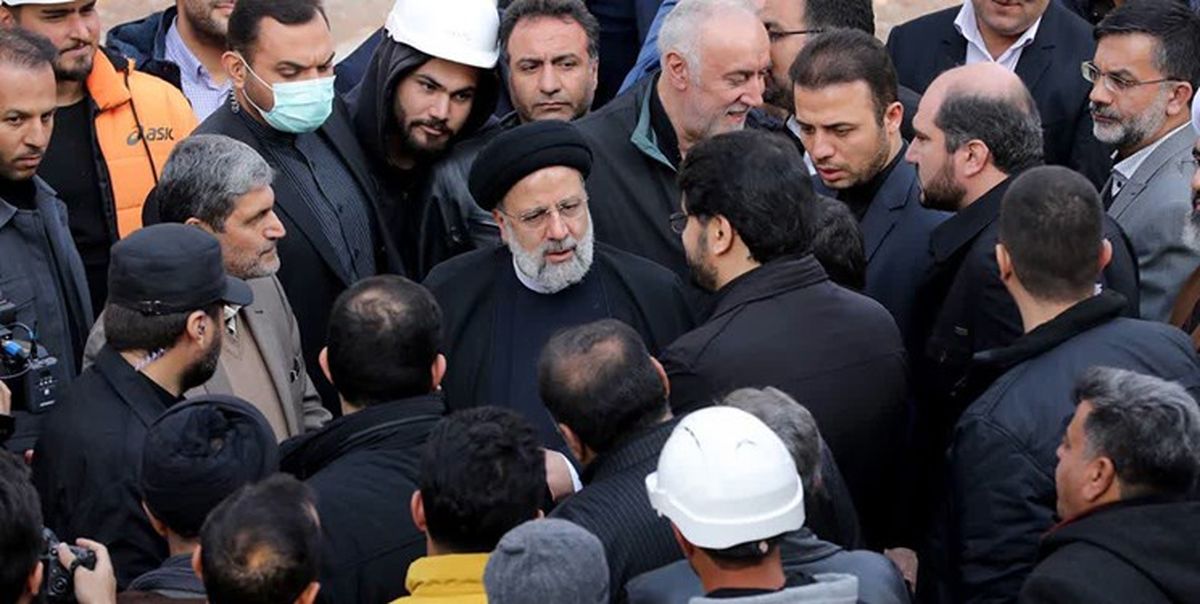  دیدار رئیس جمهور با مردم خراسان جنوبی در ورزشگاه آزادی 