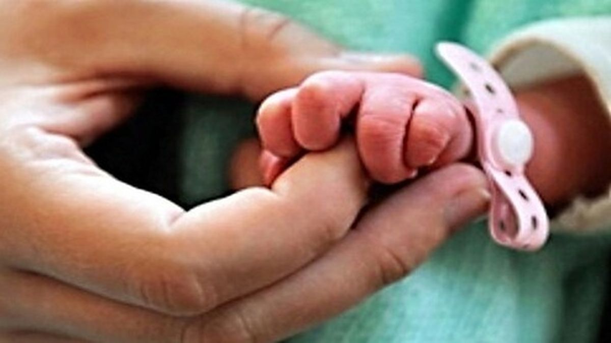 نوزادان متولد شده از مادران کرونایی آنتی بادی دارند؟