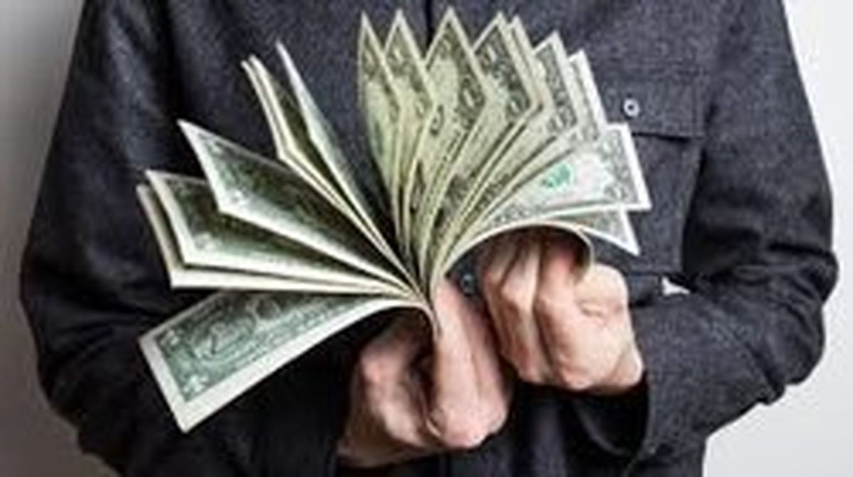دلار کهنه میفروشیم