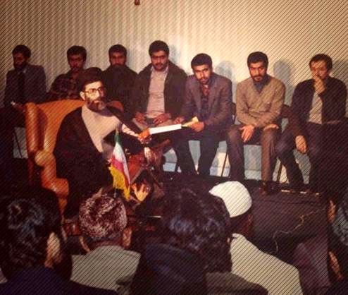 رهبر انقلاب در نخستین دوره مسابقات قرآن کریم +عکس