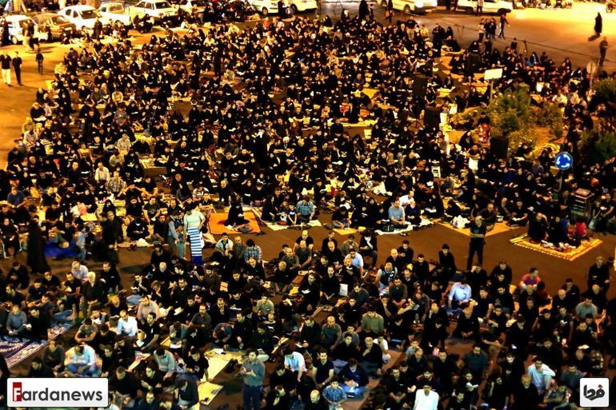 گزارش تصویری: میدان فلسطین تهران در شب قدر
