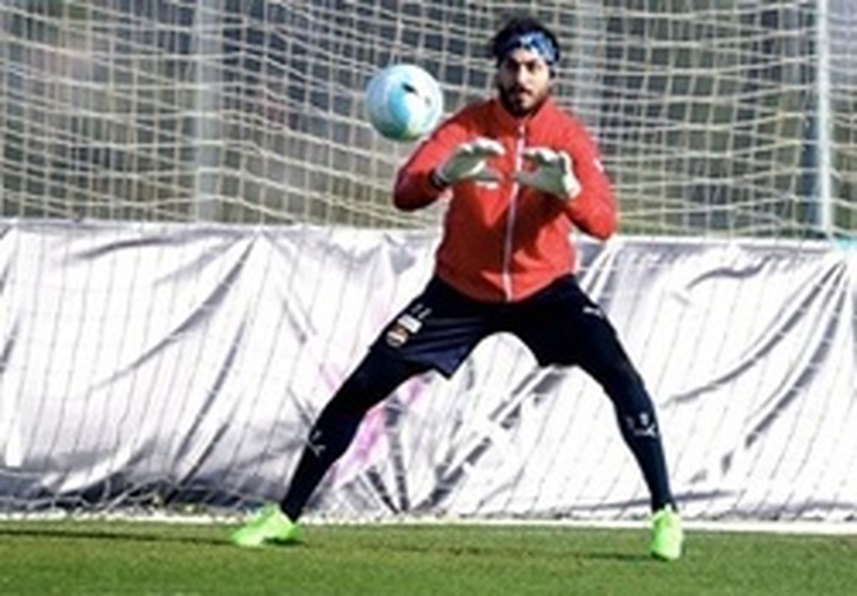 رونمایی دوباره سوشا از شلوار‌های جنجالی اش! +عکس