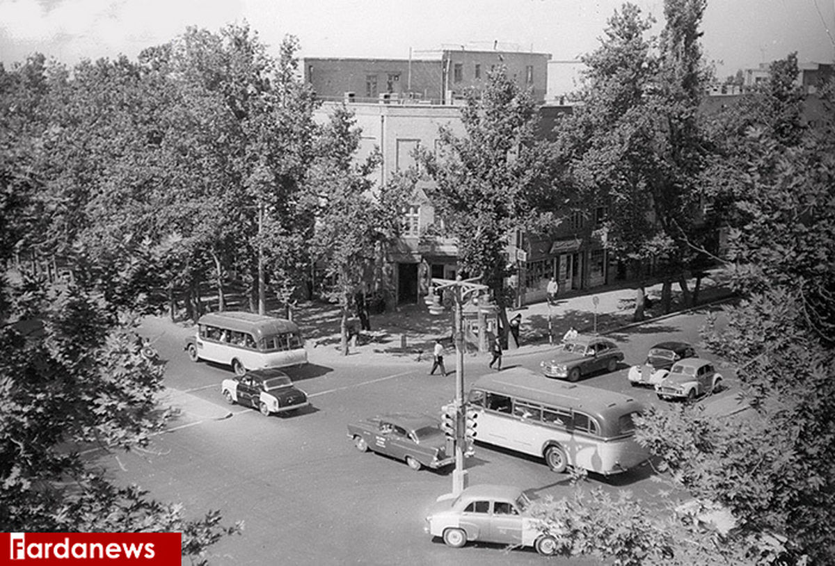 عکس: چهارراه ولیعصر در سال ۱۳۳۵