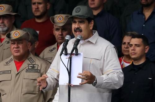 دیدنی‌های امروز؛ از سیل خوزستان تا جشنواره آب‌بازی در تایلند