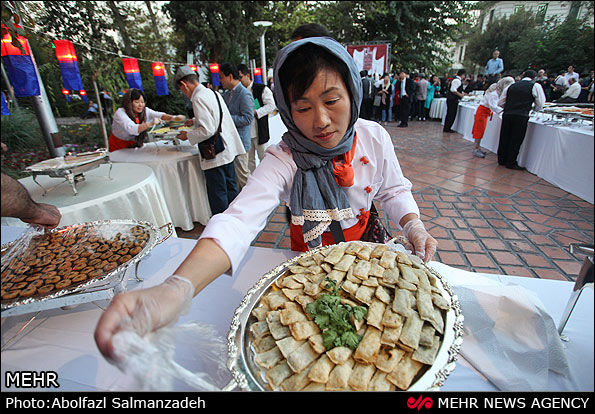 میز غذای کُره ای ها در ایران/تصاویر