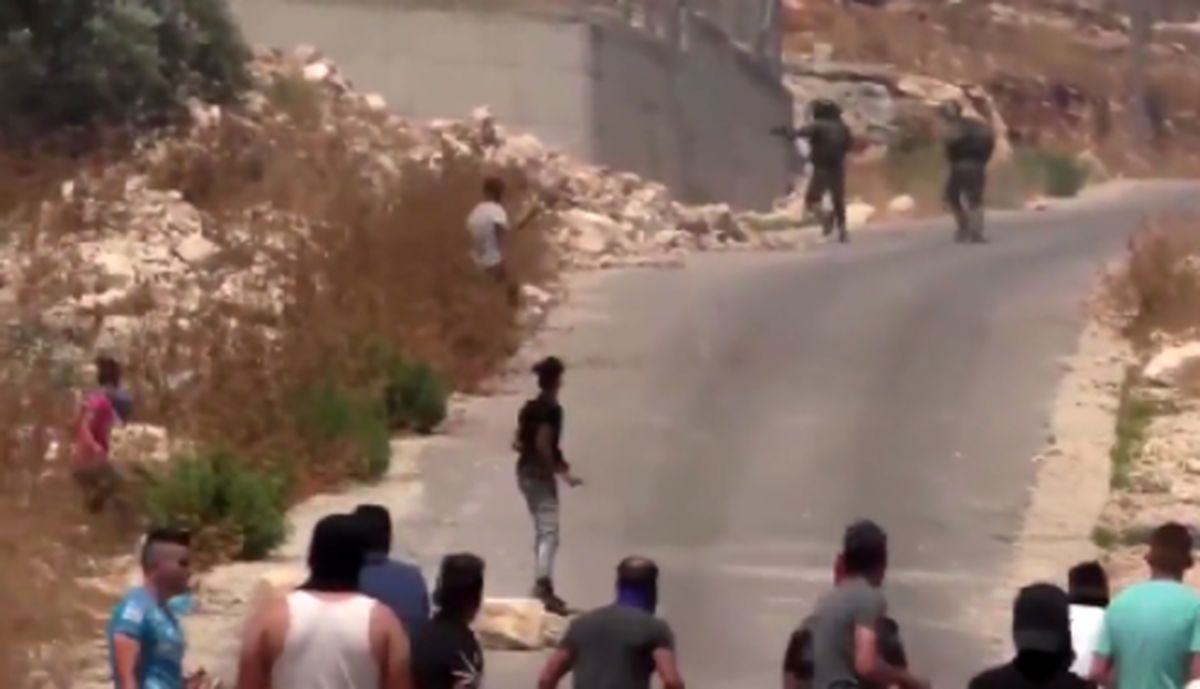 فیلم: فرار سربازان اسرائیلی از دست فلسطینیها