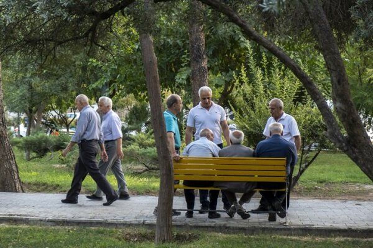 واریزی بزرگ برای بازنشستگان | وام ۶۰ میلیونی فرزندان و پرداخت معوقات آغاز شد