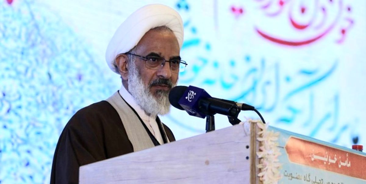 حاجیصادقی: اسلام ضد دنیا نیست