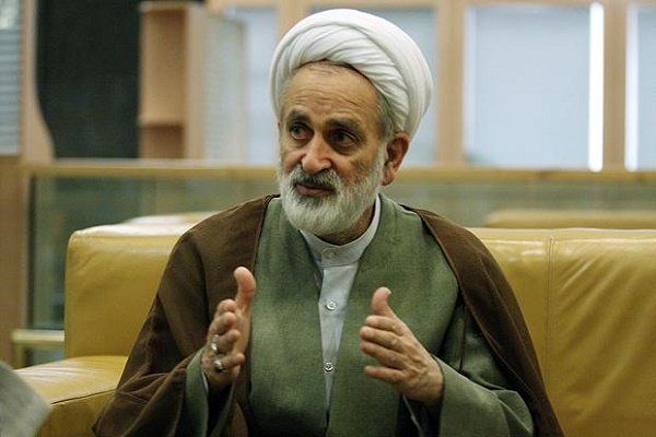 سالک: فهمیدند که برجام کاری نکرد