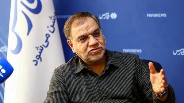 توییت عضو دفتر حفظ و نشر رهبر انقلاب در روز خلیج فارس